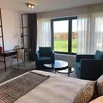 Otel Off *