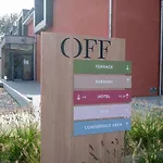 Off * Wavre