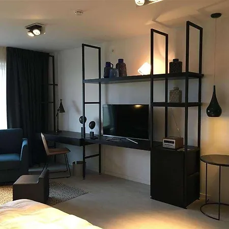 Off Ξενοδοχείο